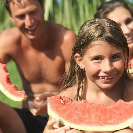 酒店 President 锡尔维玛丽娜